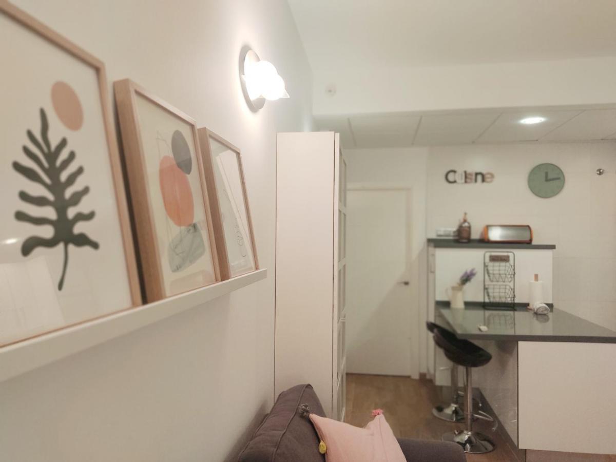 Apartamento Con Encanto Y Parking Trinidad 21 Малага Екстер'єр фото